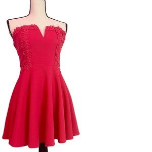 Beautiful PreLoved strapless short dress like New!